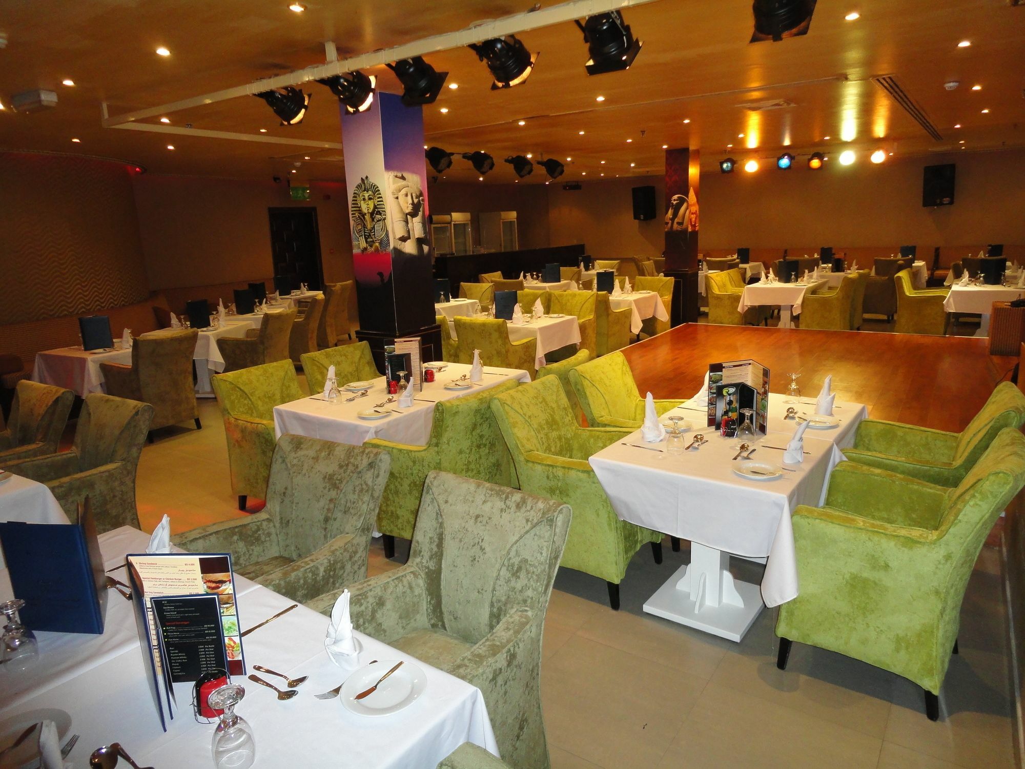 מנאמה Gulf Pearl Hotel מראה חיצוני תמונה